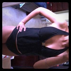 Black v-neck Tankini top